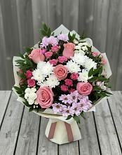 Букет цветов из:  Альстромерии, Гвоздики, Розы и Хризантемы в Григорово