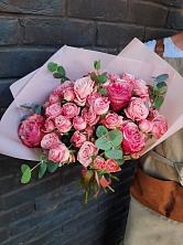 Букет розы в пальмах в Григорово Букет цветов из: Розы в Григорово