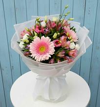 Букет цветов из:  Герберы, Альстромерии и Лизиантусы в Григорово